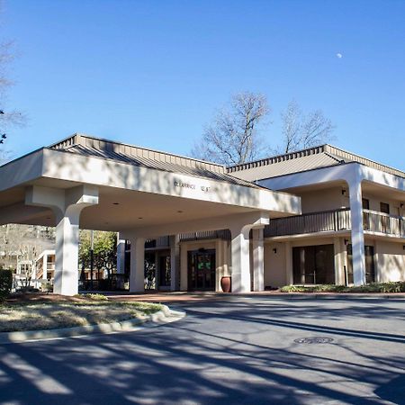 Hampton Inn Чапел Хилл Экстерьер фото